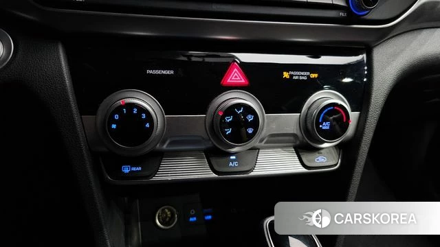 Hyundai The New Avante AD id 3807782 из Кореи 8