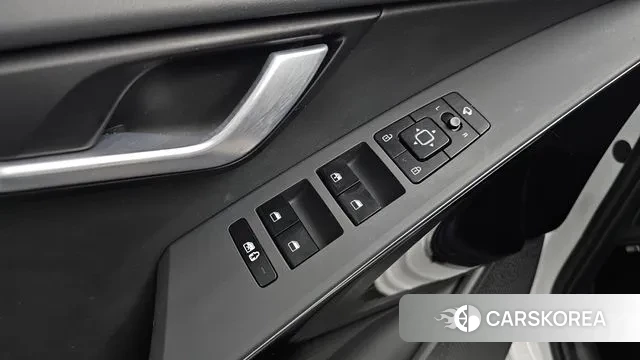 Kia Di Ol Nu Niro id 3707471 из Кореи 8