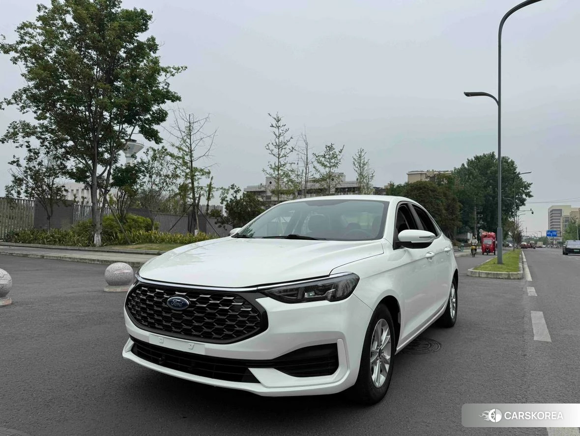 Ford Forrest id 4440450 из Китая 8