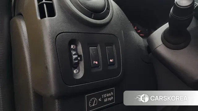 Renault Korea (Samsung) Master id 3469413 из Кореи 8