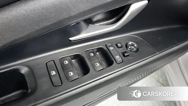 Hyundai Avante Hybrid (CN7) id 3281110 из Кореи 8