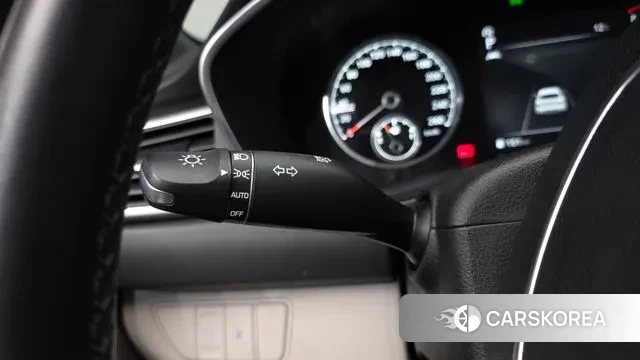 Genesis The New G70 id 3582350 из Кореи 8