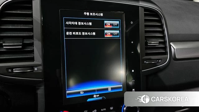 Renault Korea (Samsung) The New QM6 id 4784174 из Кореи 8