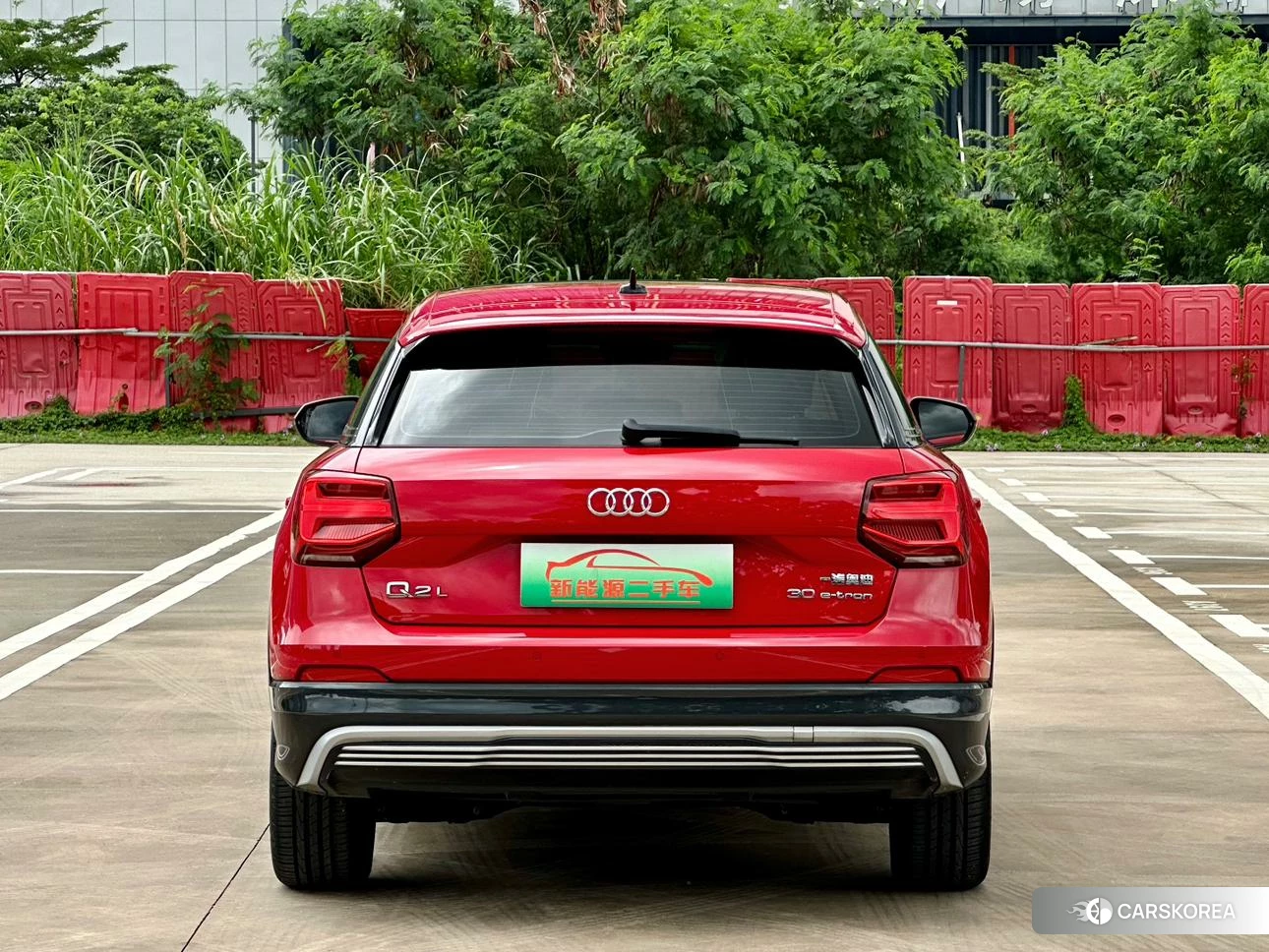 Audi Q2L e-tron id 4467408 из Китая 8