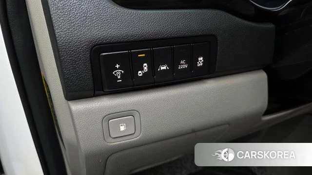 Kia The New Carnival id 4197010 из Кореи 8