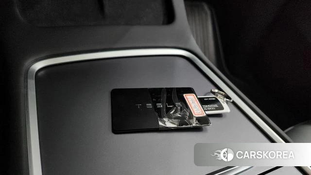 Tesla Model Y id 4640489 из Кореи 8