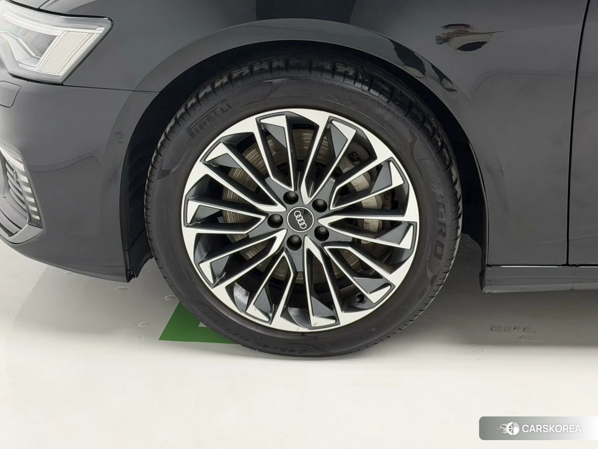 Audi A6L PHEV id 4452606 из Китая 8