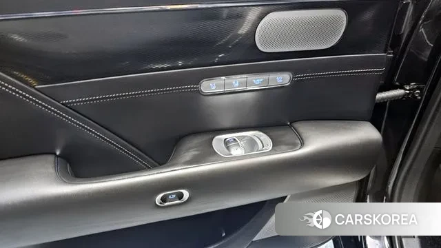 Genesis G90 (RS4) id 3707458 из Кореи 8