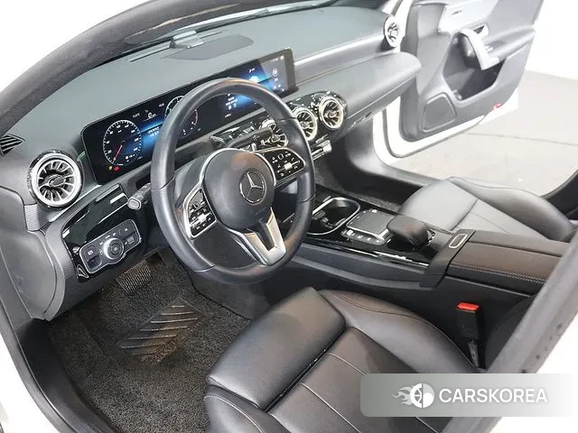 Mercedes-Benz A-Class W177 id 3499156 из Кореи 8