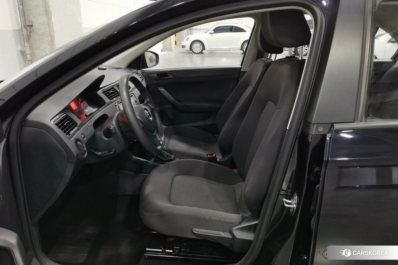 Volkswagen Santana id 4487444 из Китая 8