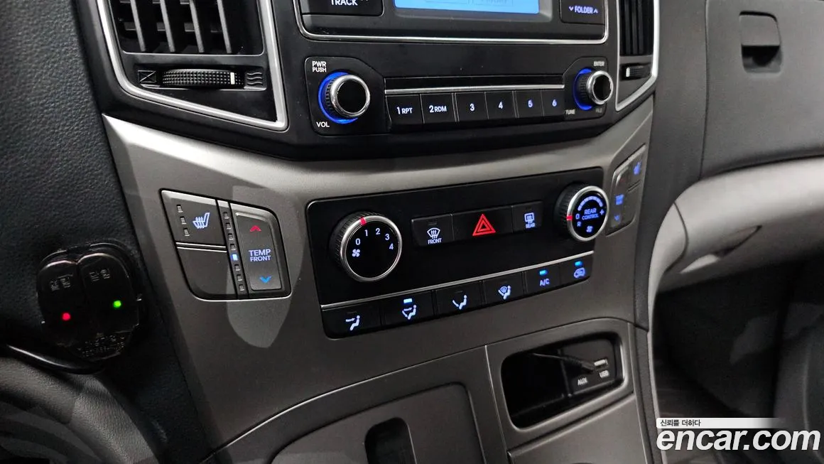 Hyundai The New Grand Starex id 2135357 из Кореи 8