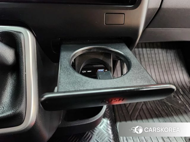 Hyundai Staria id 4864394 из Кореи 8