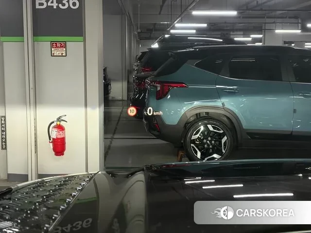 Land Rover Defender (L663) id 3487085 из Кореи 8