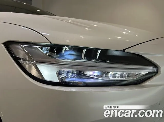 Volvo S90 id 2953759 из Кореи 8