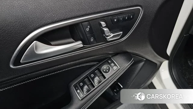 Mercedes-Benz GLA-Class X156 id 3562841 из Кореи 8