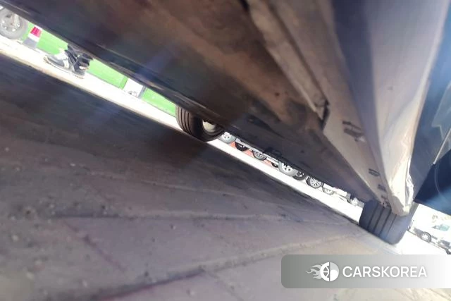 Audi A6L id 4258483 из Китая 8