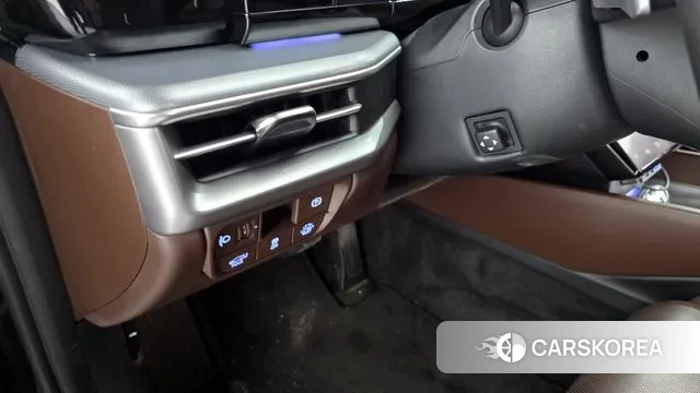 Hyundai Grandeur Hybrid (GN7) id 3518107 из Кореи 8