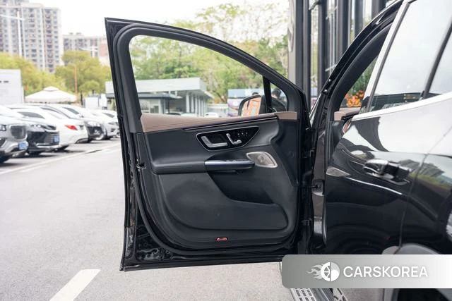 Mercedes-Benz EQE SUV id 3857952 из Китая 8