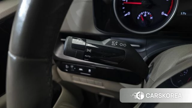 Kia Carnival 4th generation id 3860238 из Кореи 8