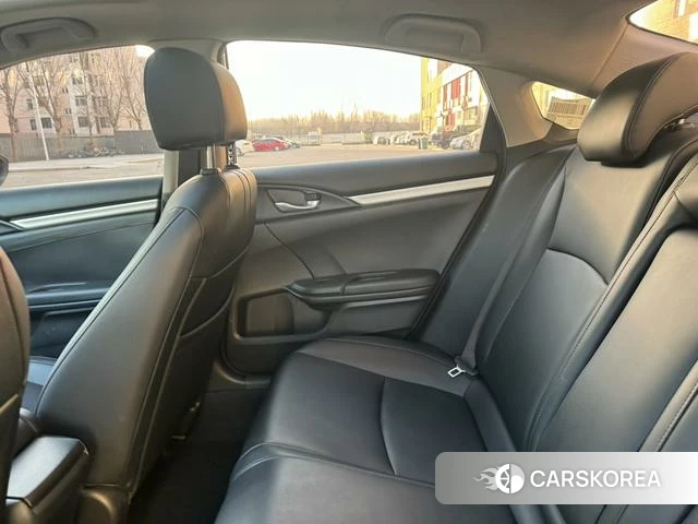 Honda Civic id 4253177 из Китая 8