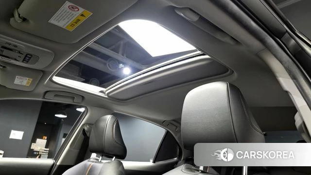 Toyota Camry (XV70) id 3801803 из Кореи 8