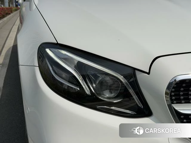 Mercedes-Benz E-class (imported) id 4253838 из Китая 8