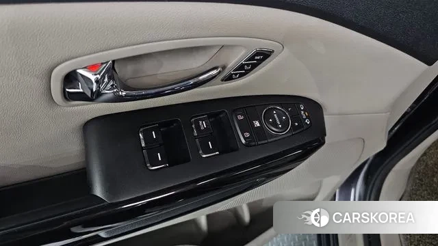 Kia The New Carnival id 3233808 из Кореи 8