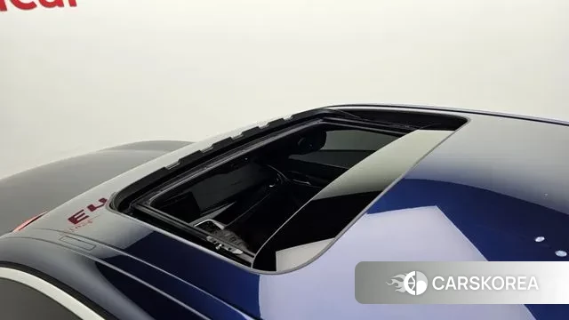 BMW 5 Series (G30) id 3504683 из Кореи 8