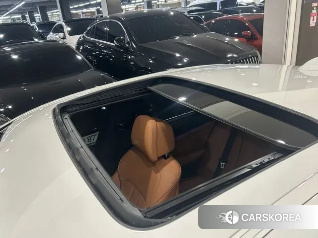 BMW 5 Series (G30) id 3027585 из Кореи 8