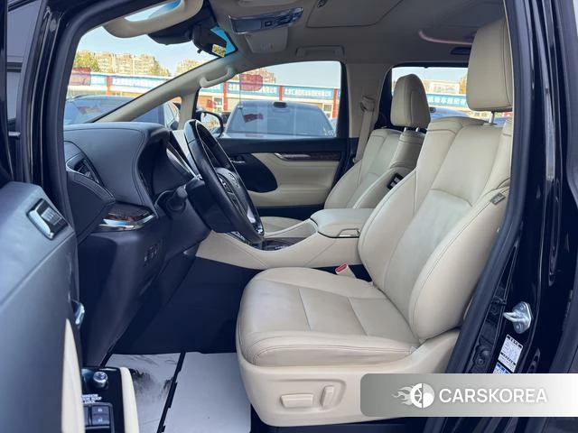 Toyota Elfa id 4258216 из Китая 8