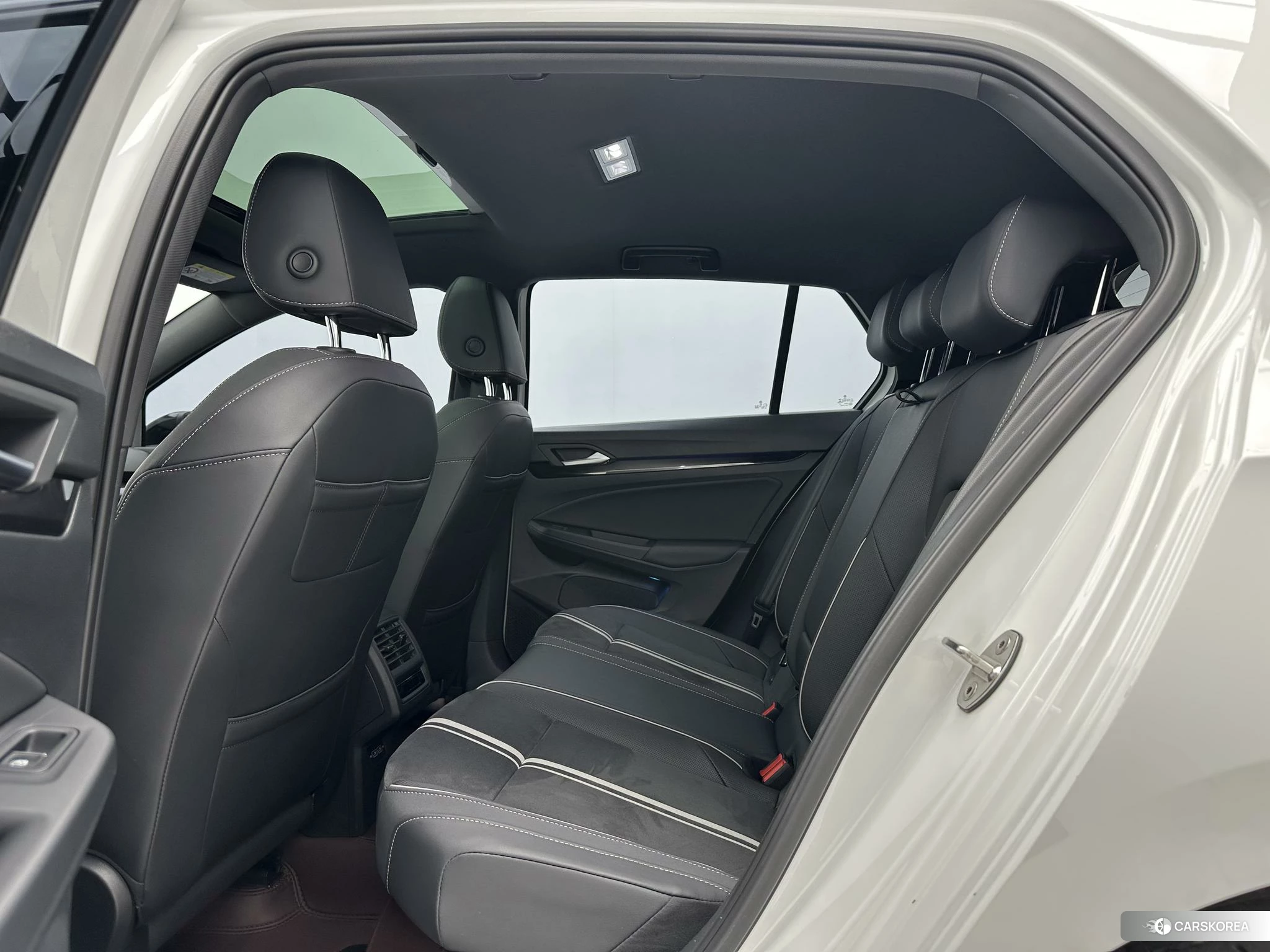 Volkswagen Golf id 4514870 из Китая 8