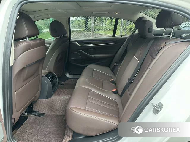BMW 5 series id 4328908 из Китая 8