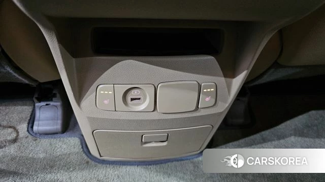 Kia The New Carnival id 4483104 из Кореи 8