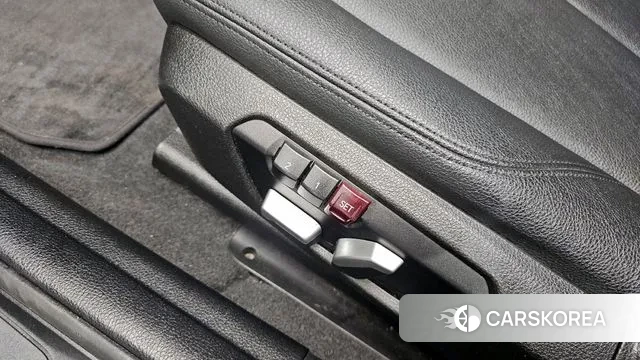 BMW 1 Series (F20) id 3284020 из Кореи 8