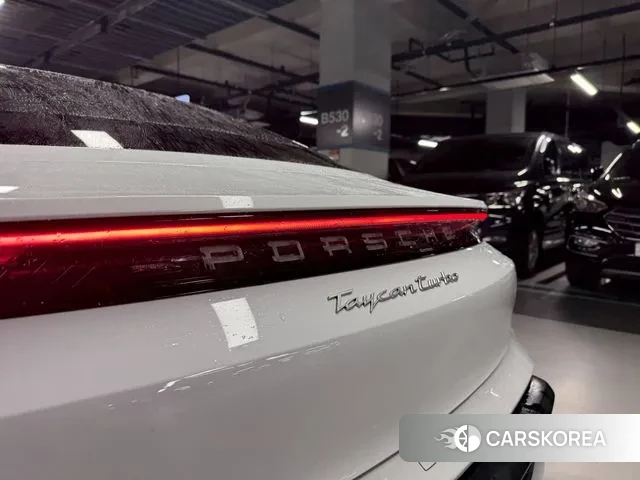 Porsche Taycan id 3513791 из Кореи 8