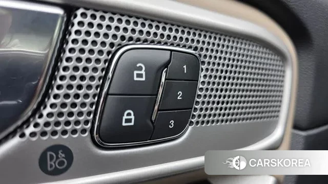 Ford Explorer 6th Generation id 3691205 из Кореи 8