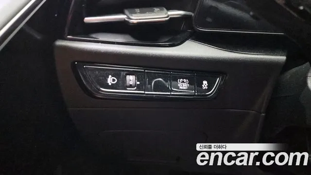 Kia Di Ol Nu Niro id 2944277 из Кореи 8