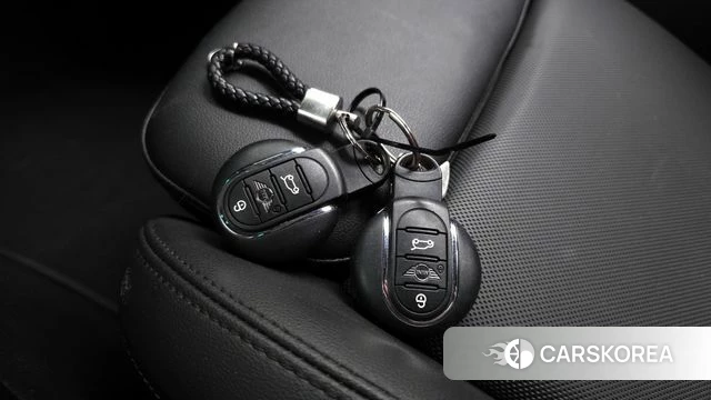 Mini Cooper Clubman id 4309036 из Кореи 8