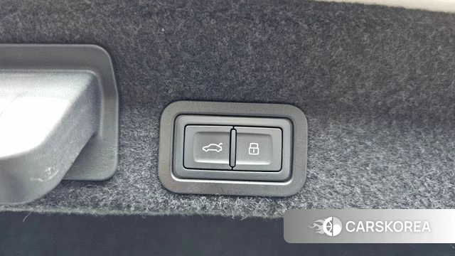 Audi A6 (C8) id 4482066 из Кореи 8