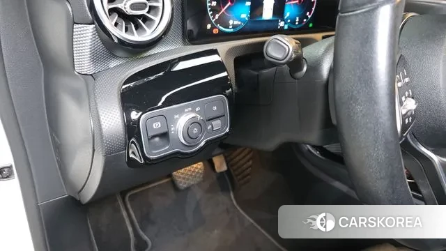 Mercedes-Benz A-Class W177 id 3592140 из Кореи 8