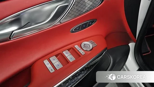 Genesis GV70 id 3561476 из Кореи 8