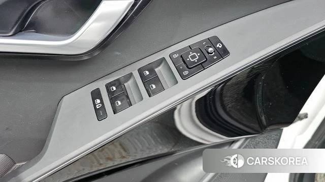 Kia Di Ol Nu Niro id 3851682 из Кореи 8