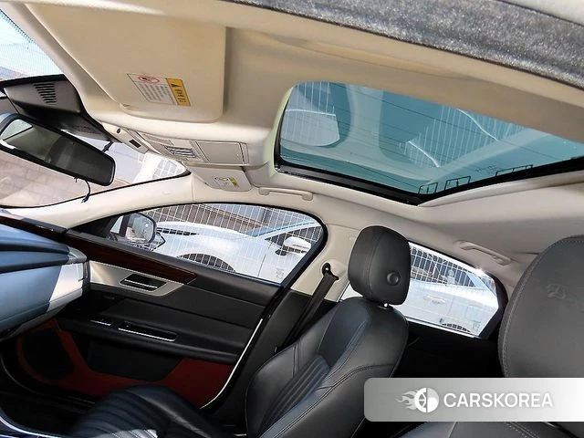 Jaguar XF (X260) id 3814409 из Кореи 8