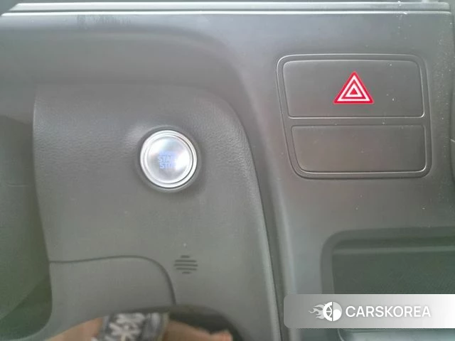 Hyundai Staria id 4629206 из Кореи 8