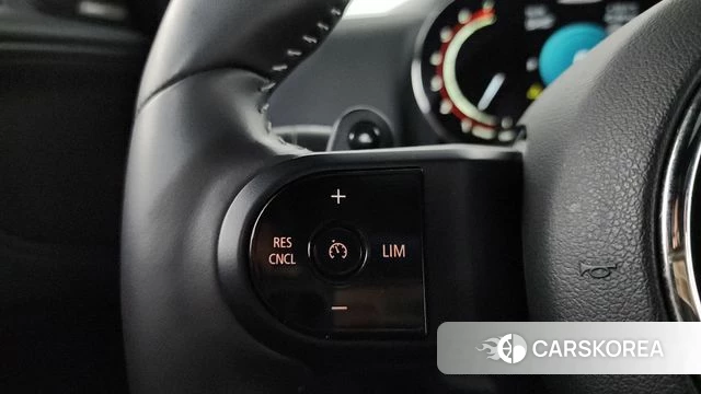 Mini Cooper S Countryman id 4687760 из Кореи 8