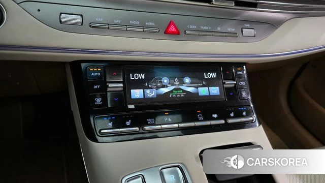 Hyundai The New Grandeur IG id 4489771 из Кореи 8