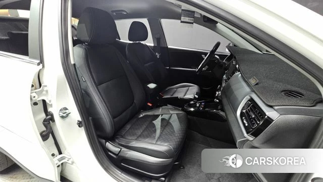 Kia Stonic id 3916932 из Кореи 8