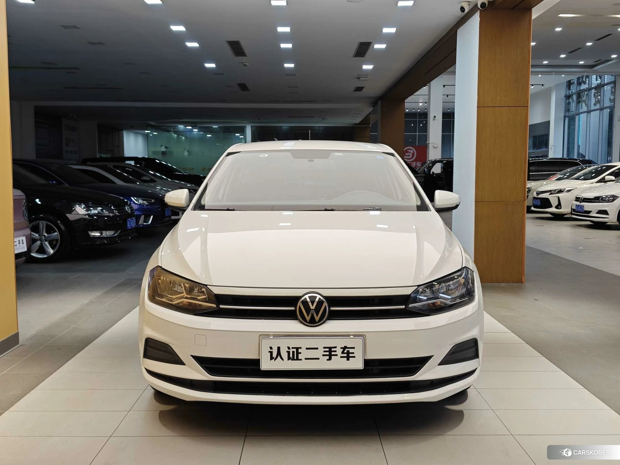 Volkswagen Polo id 4454762 из Китая 8