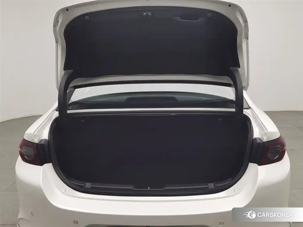 Mazda 3 id 4546343 из Китая 8