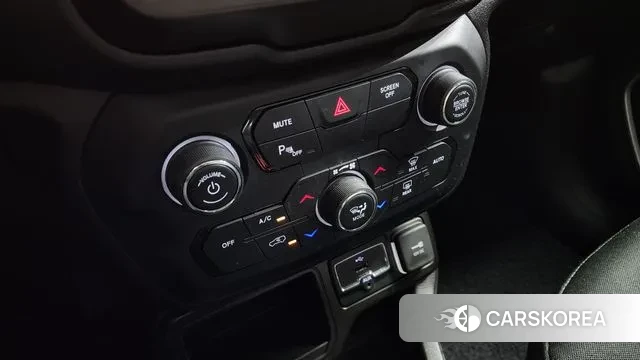 Jeep Renegade id 3070979 из Кореи 8